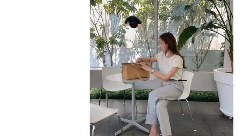 小型搬家一车报价通常由以下几个部分构成：